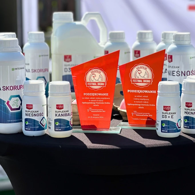 stoisko z ofertą Suplexan Nioska dla hodowców kur niosek